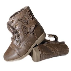 Children’s Place - Babygirl Butterfly Combat Boots